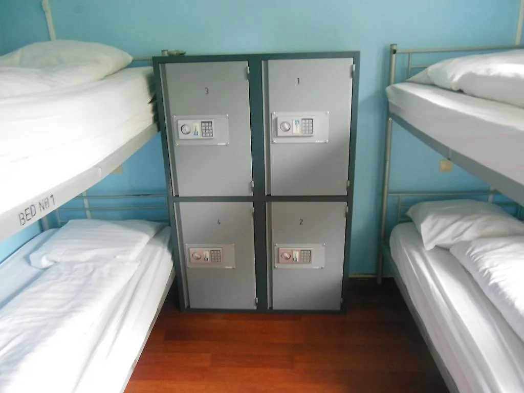 Sleep-Inn Amsterdam 0*,  Nederland